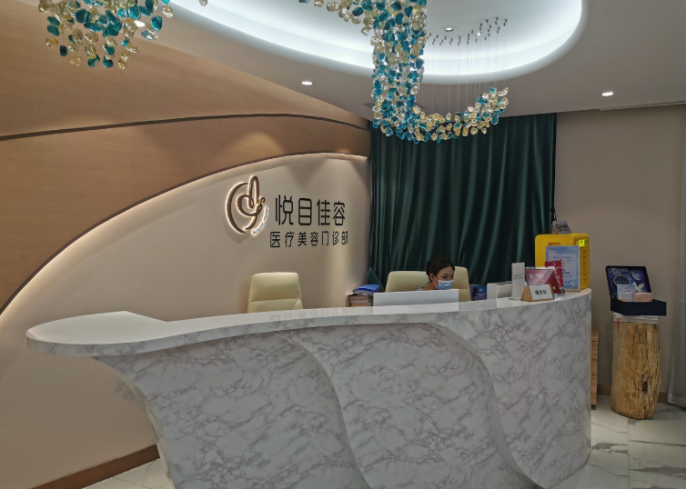 上海呂京陵假體隆胸包膜反應(yīng)幾率小