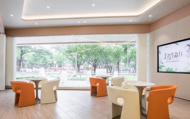 深圳鵬程醫(yī)療美容淡斑就診實(shí)用攻略