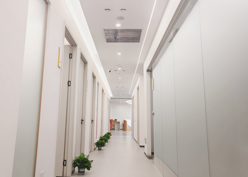 俞珊珊醫(yī)生進行玻尿酸饅化修復的優(yōu)勢