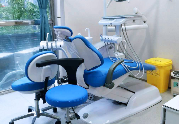 重慶啟辰口腔南坪店