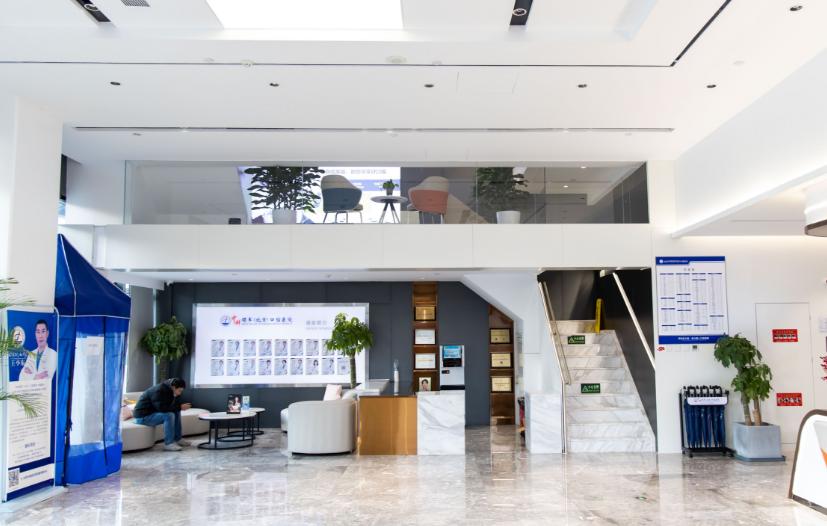 中科領(lǐng)軍朝陽口腔醫(yī)院看牙貼心嗎？6項舉措避開“看牙踩坑”