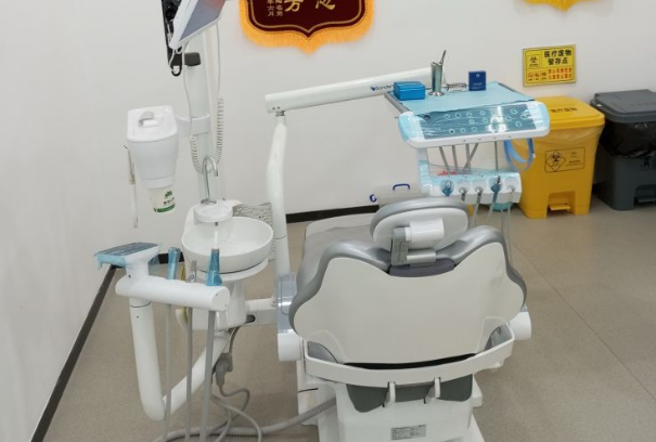 沈陽國信口腔種植牙價(jià)格體系解析