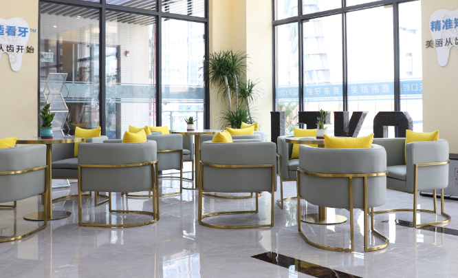 三、博白藍(lán)天口腔鑲牙收費(fèi)透明度與便利性